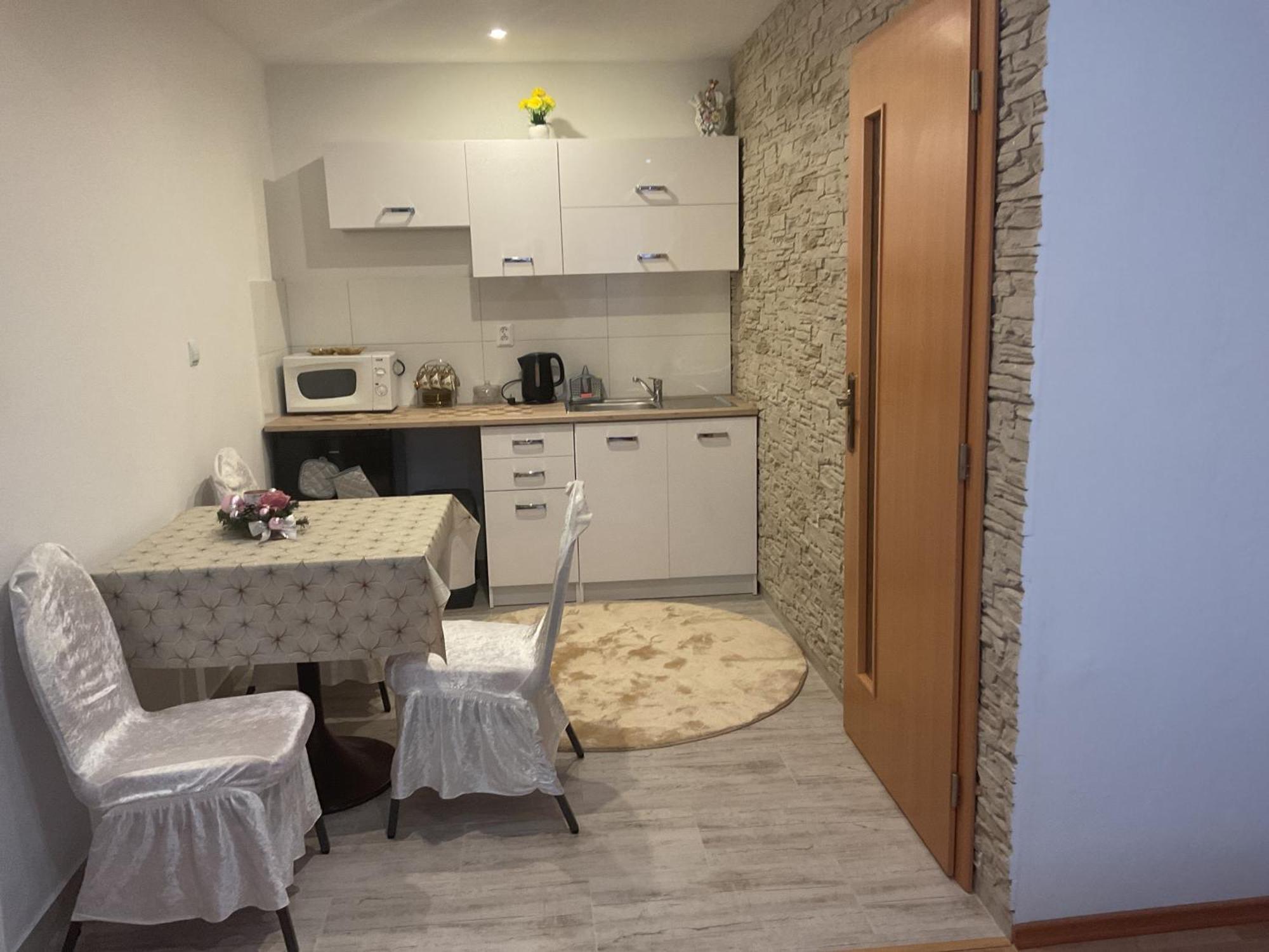 Homestay Renata Nova Lesna Exterior photo